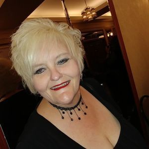 Meet your Posher, Nanette